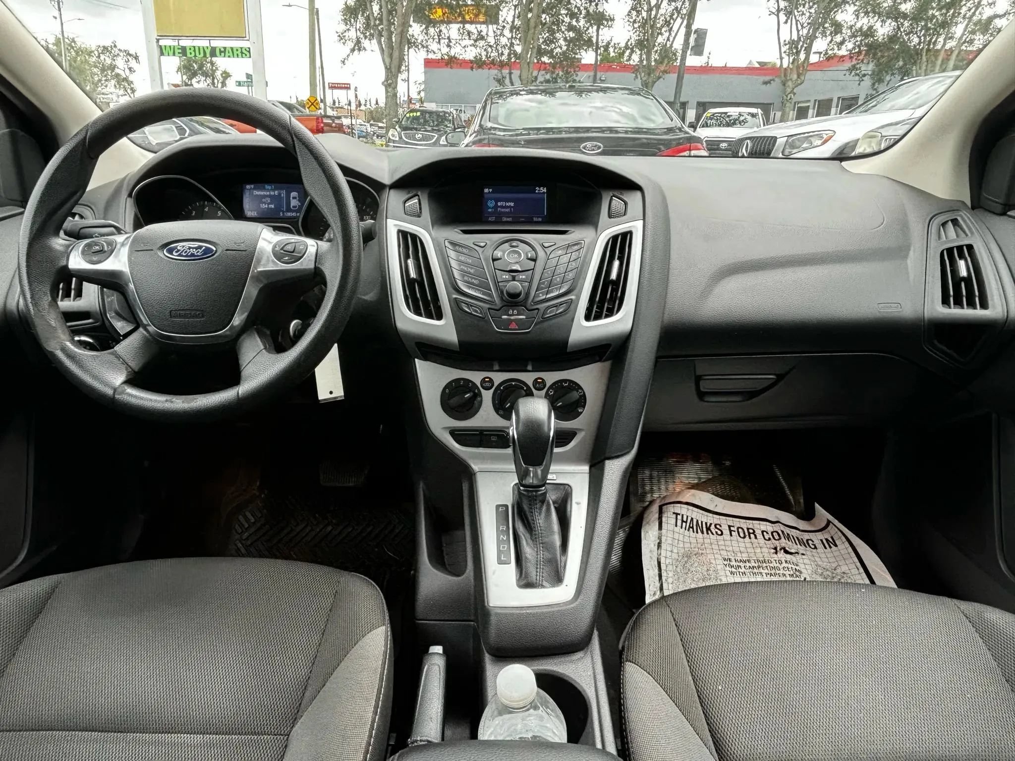 Used 2014 Ford Focus SE FWD image 19
