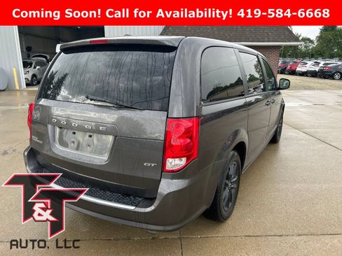 Used 2020 Dodge Grand Caravan GT FWD image 4