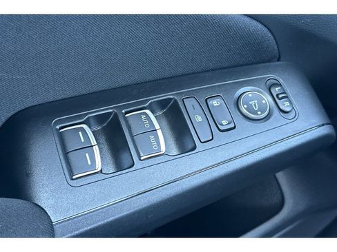 Used 2023 Honda Civic Sport image 12