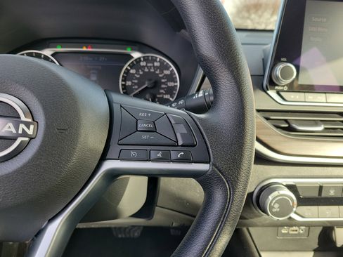 Certified 2024 Nissan Altima 2.5 SV image 23