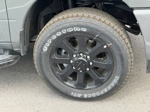 New 2026 RAM 2500 Laramie AWD/4WD image 11