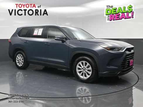 Used 2024 Toyota Grand Highlander FWD image 1