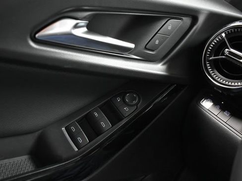 New 2026 Chevrolet Equinox LT FWD image 27