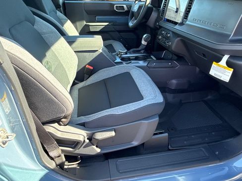 New 2025 Ford Bronco 2-Door w/ Sasquatch Package AWD/4WD image 14