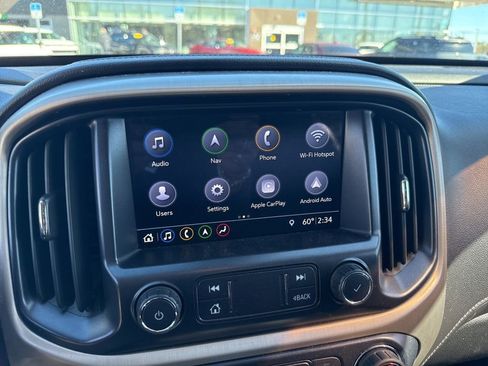 Used 2019 GMC Canyon Denali image 7