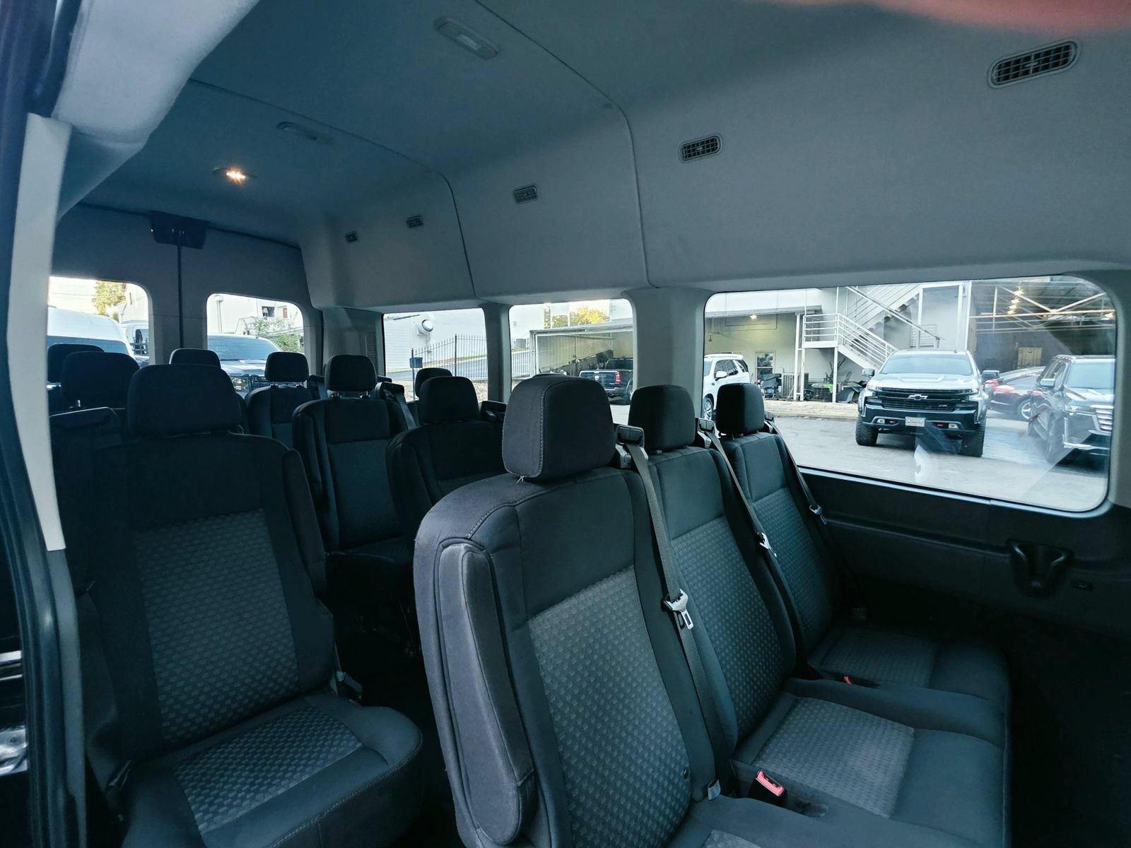 Used 2022 Ford Transit 350 XLT RWD image 26