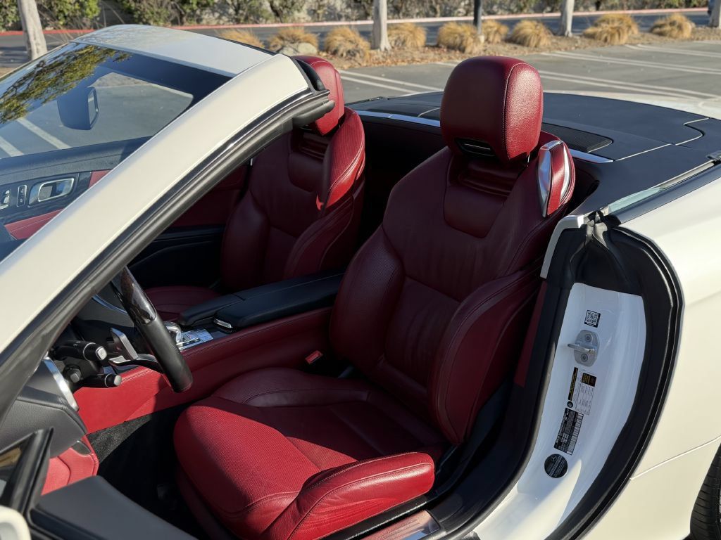Used 2018 Mercedes-Benz SL 450 image 19