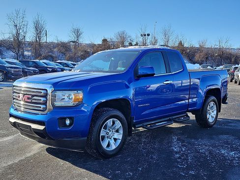 Used 2018 GMC Canyon SLE w/ SLE Convenience Package image 3
