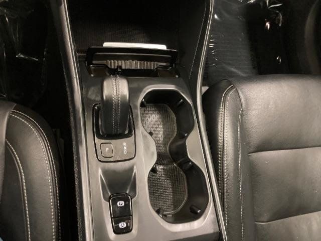 Used 2019 Volvo XC40 T5 Momentum AWD/4WD image 24