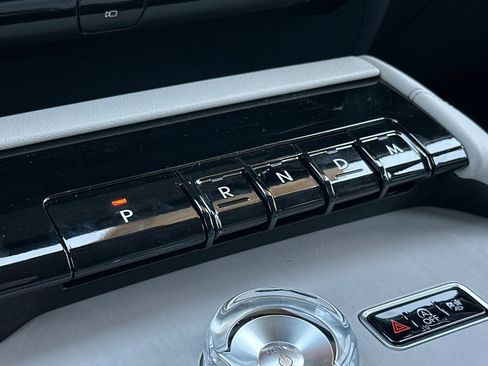 New 2026 Lincoln Navigator L Reserve AWD/4WD image 22