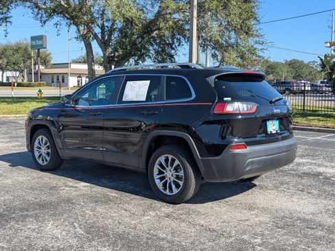 Used 2021 Jeep Cherokee Latitude Plus image 5