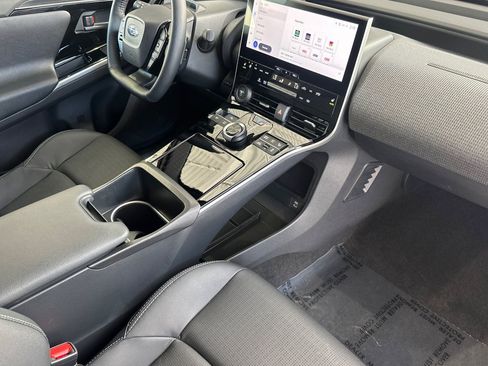Used 2024 Subaru Solterra AWD/4WD image 20