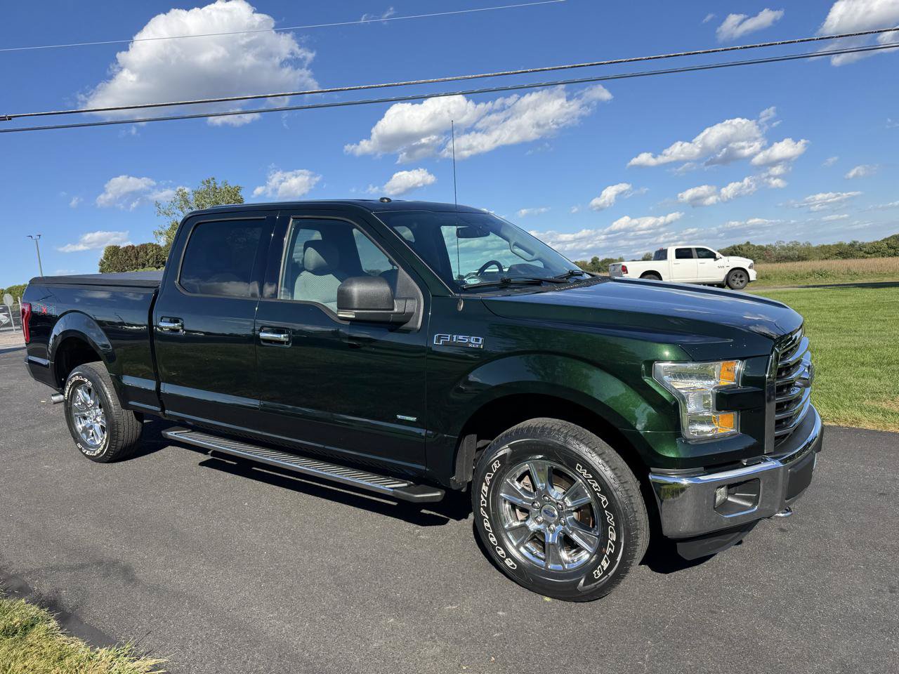 Used 2015 Ford F150 XLT w/ Equipment Group 301A Mid AWD/4WD image 5