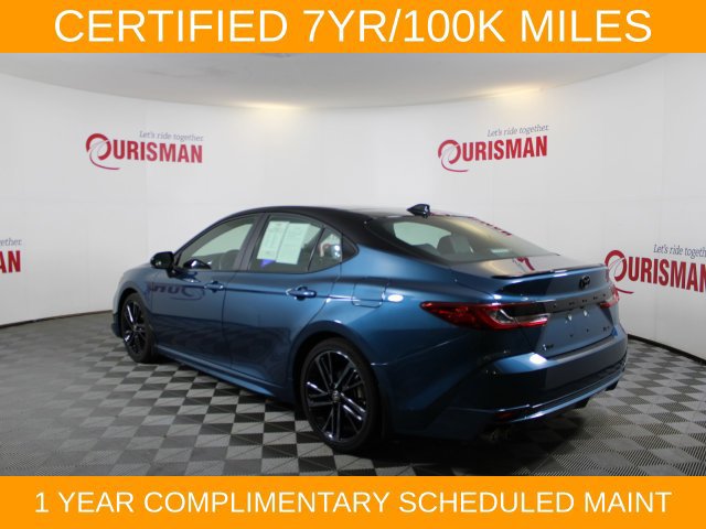 Used 2025 Toyota Camry XSE FWD image 5