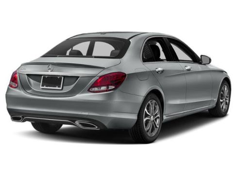 Used 2015 Mercedes-Benz C 300 4MATIC Sedan image 2