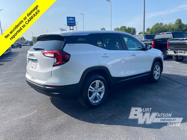 Used 2024 GMC Terrain SLE FWD image 8