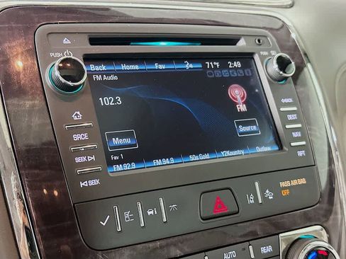 Used 2016 Buick Enclave Premium w/ Experience Buick Package image 17