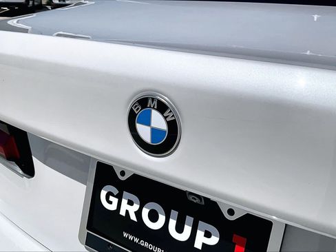 Used 2023 BMW 530i w/ Convenience Package RWD image 29