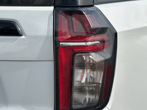 Used 2024 Chevrolet Suburban RST w/ Luxury Package AWD/4WD image 49