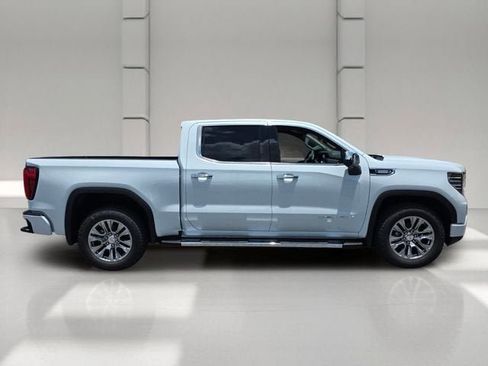 Used 2026 GMC Sierra 1500 Denali w/ Technology Package AWD/4WD image 6