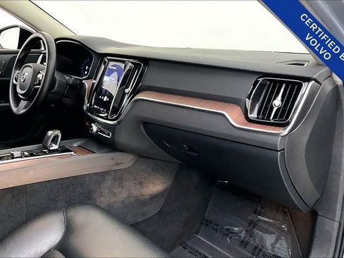 Certified 2024 Volvo S60 B5 Plus image 21