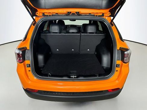 New 2026 Jeep Compass Latitude image 25