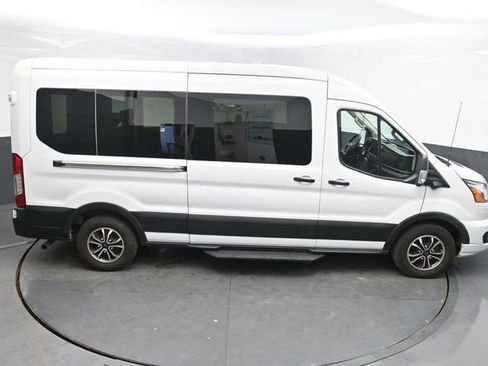 Used 2022 Ford Transit 350 XLT image 31
