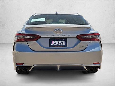 Used 2024 Toyota Camry XSE FWD image 7