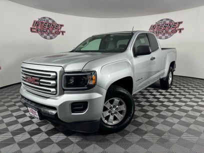 Used 2017 GMC Canyon 4x4 Extended Cab w/ Convenience Package
