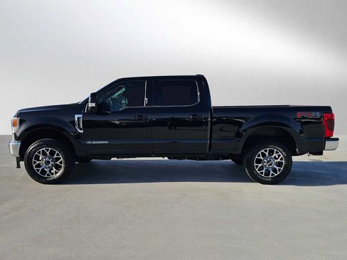 Used 2022 Ford F250 Lariat w/ FX4 Off-Road Package AWD/4WD image 2