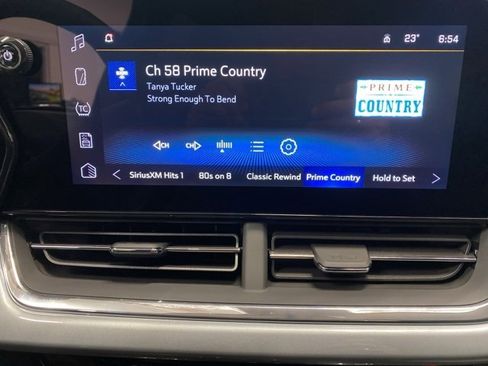 New 2025 Chevrolet Trax LT w/ Driver Confidence Package image 16