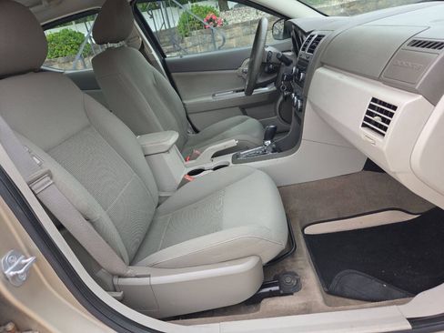 Used 2009 Dodge Avenger SXT FWD image 21