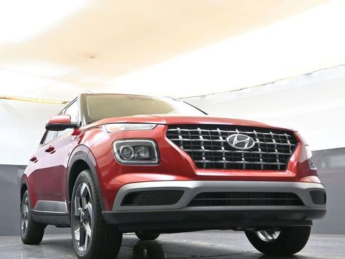 New 2026 Hyundai Venue SEL image 44