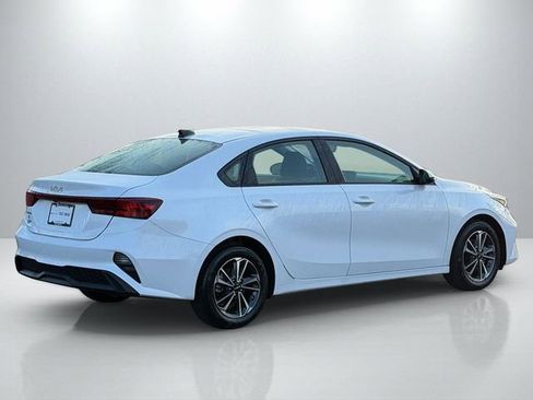 Certified 2024 Kia Forte LXS w/ LXS Technology Package image 7