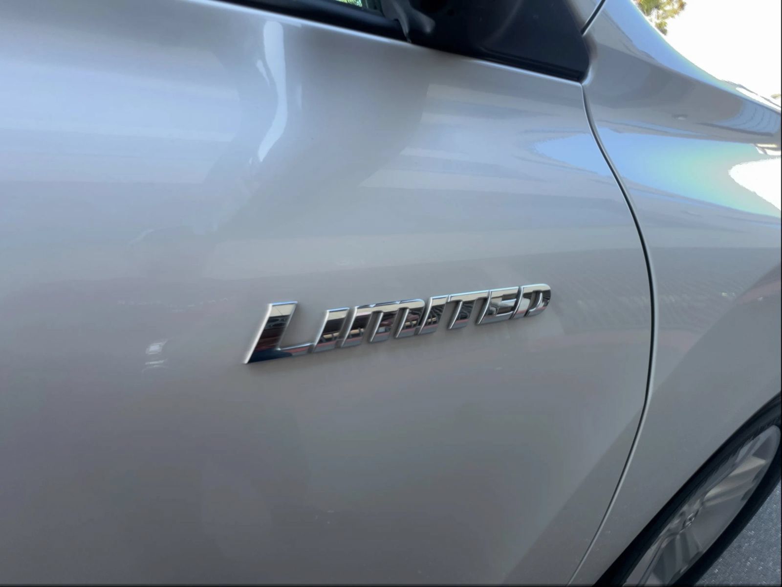 Used 2010 Toyota Highlander Limited w/ Extra Value Pkg 8 FWD image 44
