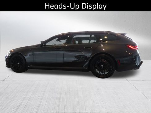 New 2026 BMW M5 Touring image 10