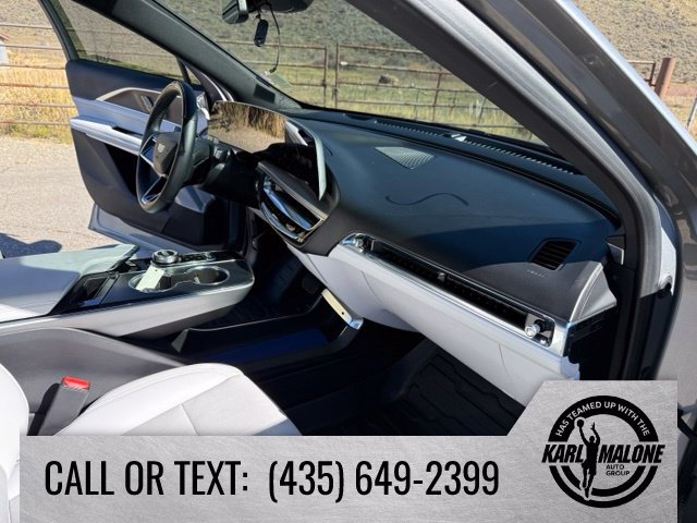 Used 2024 Cadillac Lyriq Luxury AWD/4WD image 38
