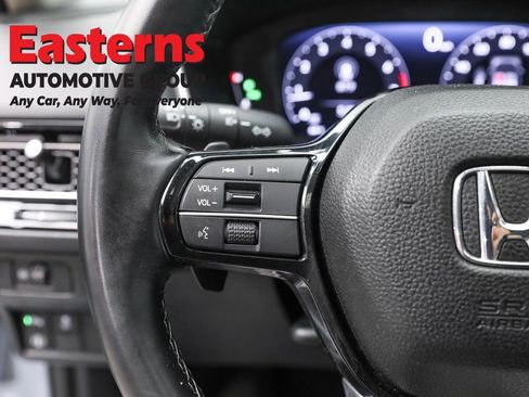 Used 2022 Honda Civic Touring image 15
