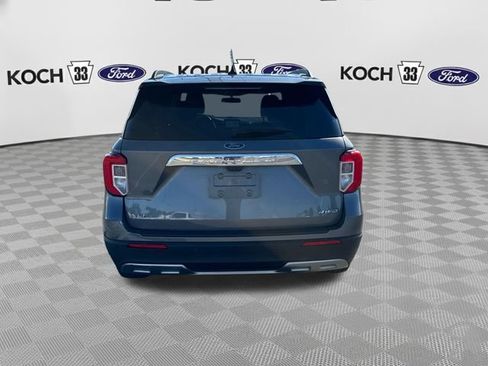 Used 2021 Ford Explorer XLT w/ Equipment Group 202A AWD/4WD image 7