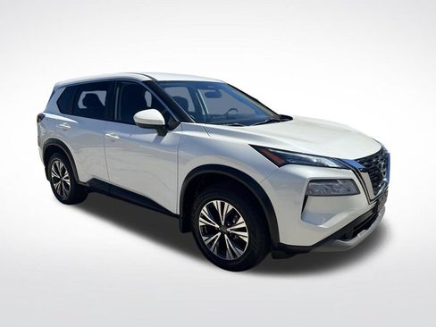 Certified 2023 Nissan Rogue SV AWD/4WD image 3