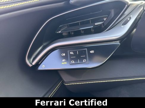 Used 2022 Ferrari SF90 Spider image 30