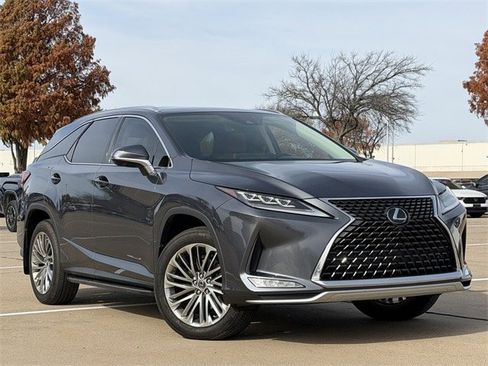Used 2022 Lexus RX 350L Luxury image 2