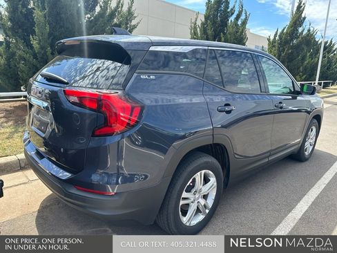 Used 2018 GMC Terrain SLE image 8