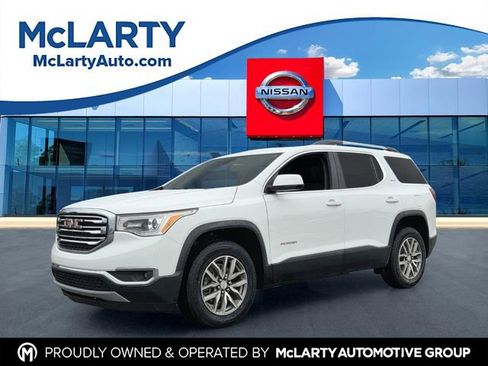 Used 2018 GMC Acadia SLE FWD image 1