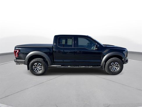 Used 2018 Ford F150 Raptor w/ Equipment Group 802A Luxury image 6