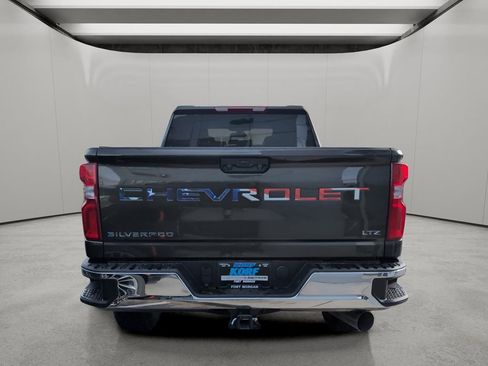 Used 2022 Chevrolet Silverado 2500 LTZ w/ Z71 Off-Road Package image 3