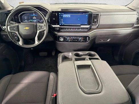 Used 2024 Chevrolet Silverado 1500 LT AWD/4WD image 22