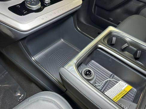 New 2027 Ford Expedition Active AWD/4WD image 35