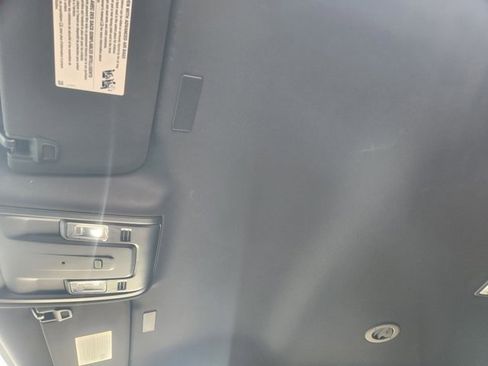 Used 2025 Chevrolet Tahoe LS image 25