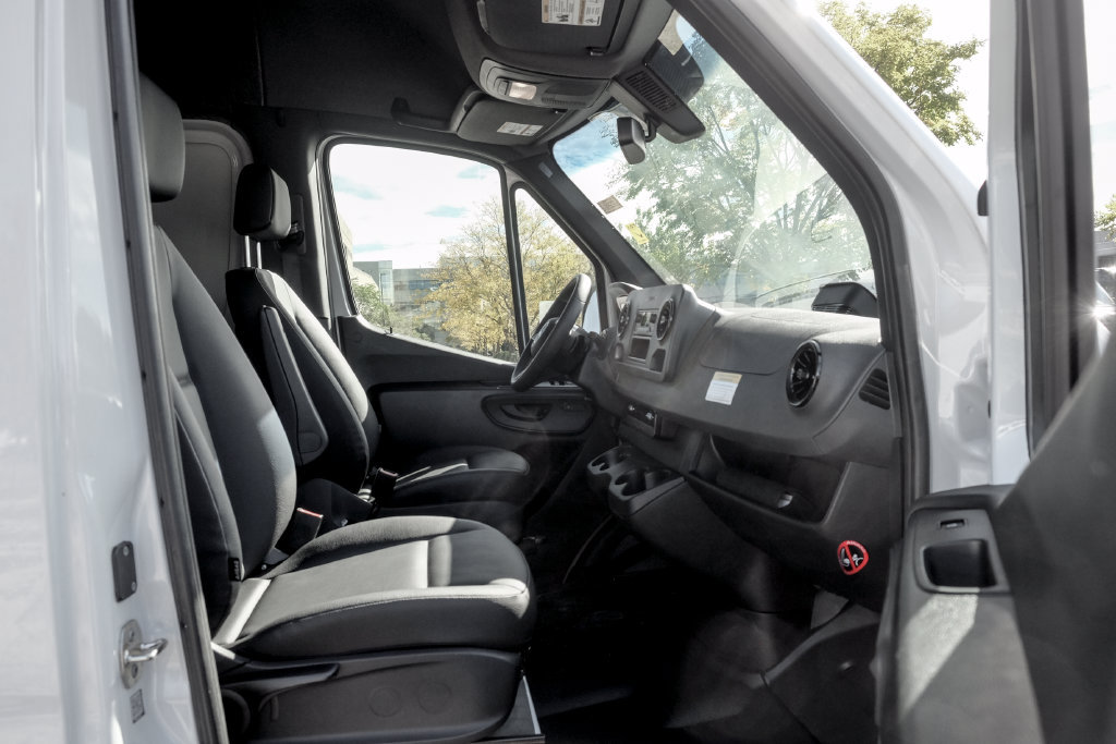 New 2025 Mercedes-Benz Sprinter 2500 image 20